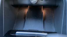 Volvo XC40 2.0 B3P Plus Dark 5dr Auto Petrol Estate